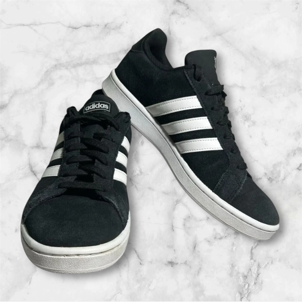 Adidas Grand Court Black Suede 9.5‎ Classic Design EUC